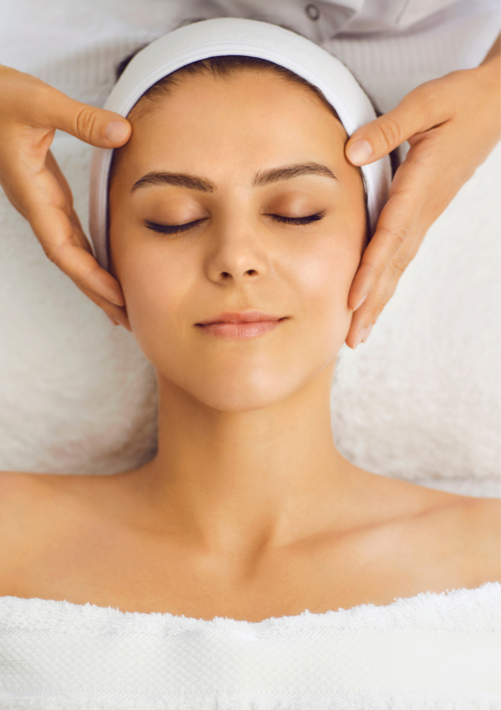 HEAD MASSAGE (20 MINUTES)